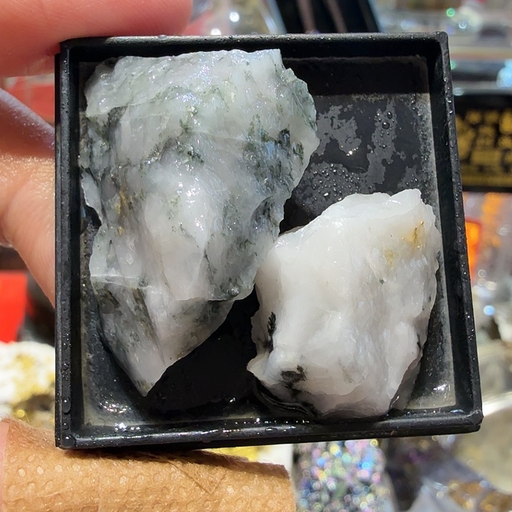 可11.8g聚金阁天然明金矿标