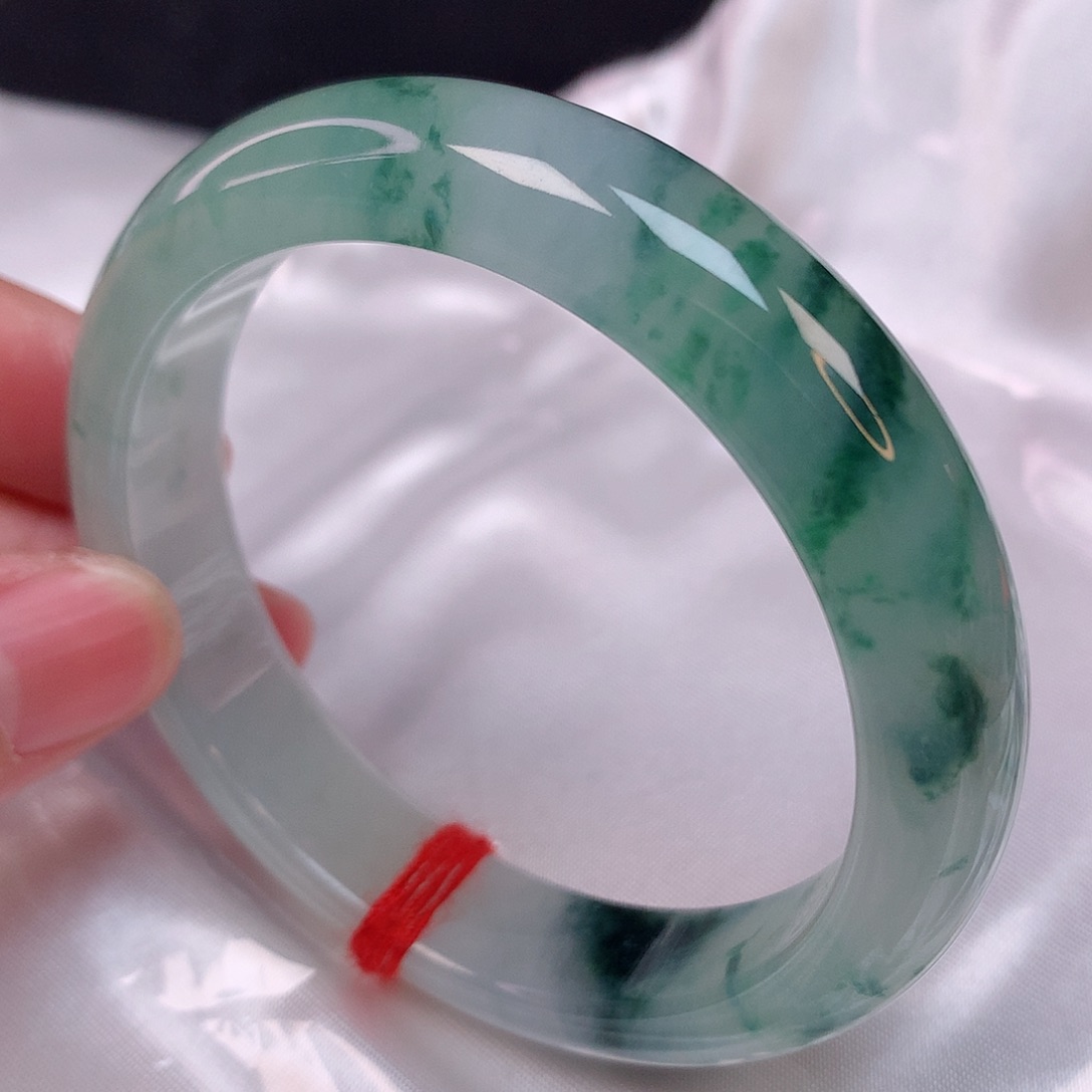 翡翠手镯未镶嵌56 翡翠手镯