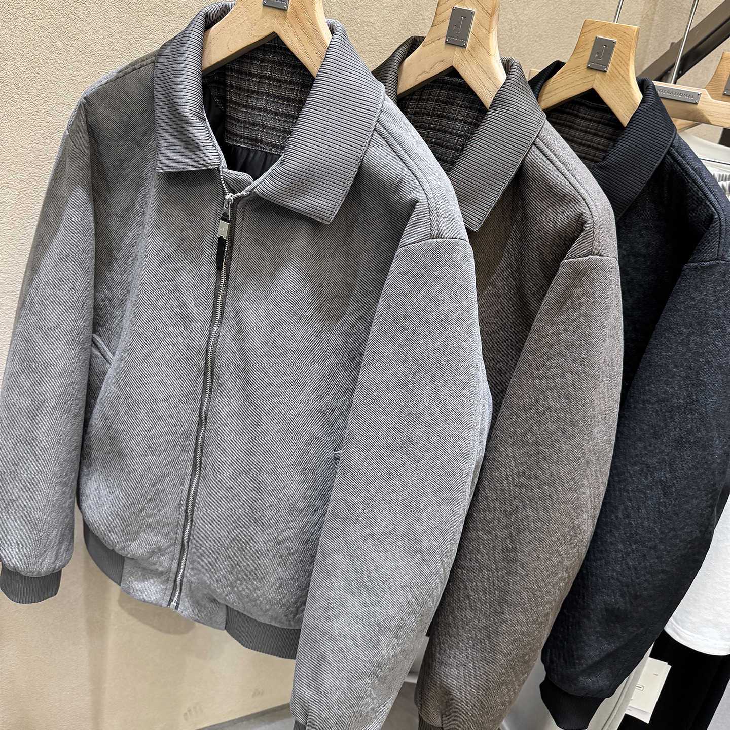 实物很赞！UUS一哥！腔调扎染 90白鸭绒压胶内里男士羽绒服潮2522