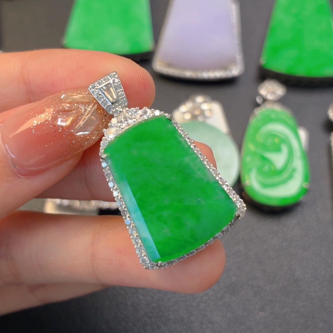 翡翠银S925镶嵌颈饰