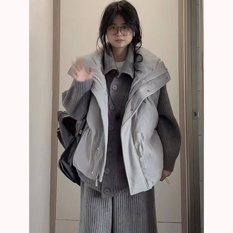 法式穿搭一整套学复古慵懒风棉服保暖马甲背心+针织开衫+灰色长裤