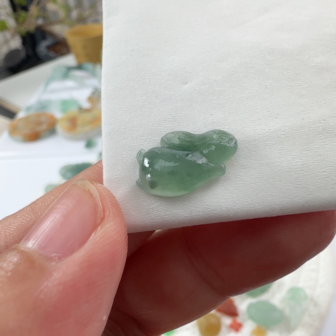 定制翡翠未镶嵌定制翡翠毛货不退不换