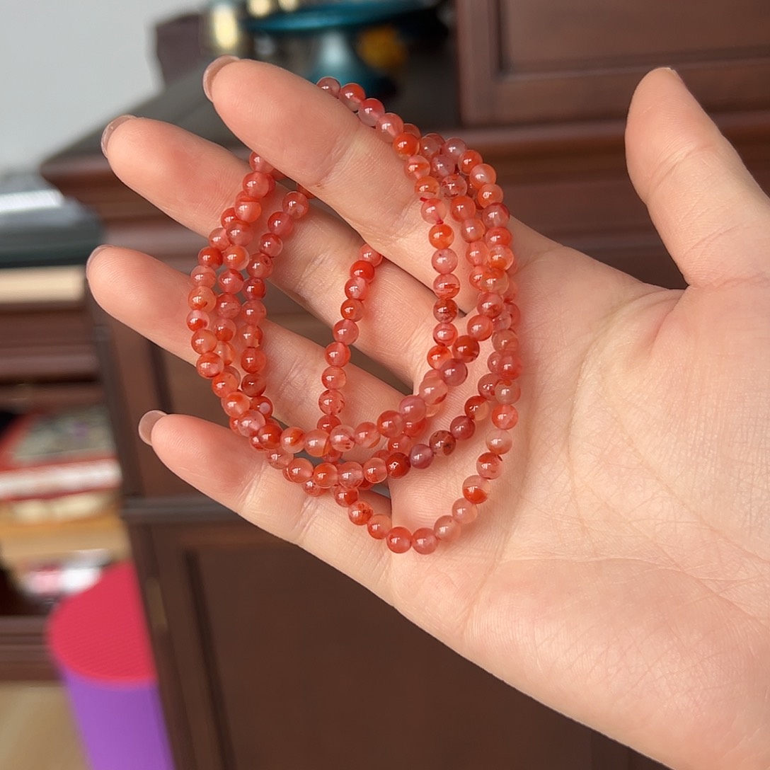 南红玛瑙手链未镶嵌