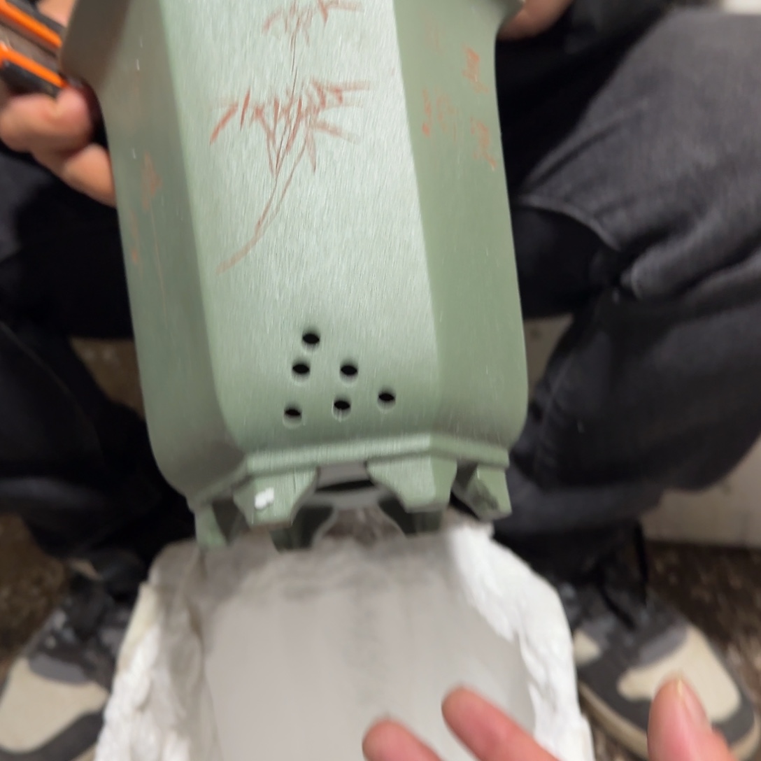 紫砂花盆瑕疵是不需要