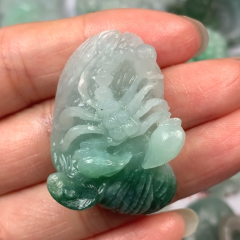 定制翡翠未镶嵌翡翠