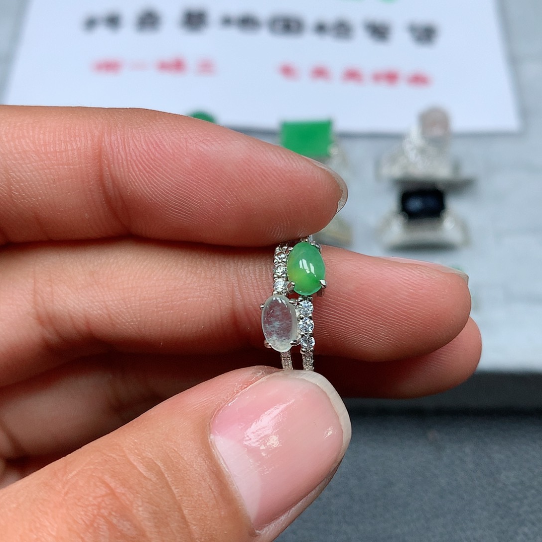 翡翠戒指银S925镶嵌92号