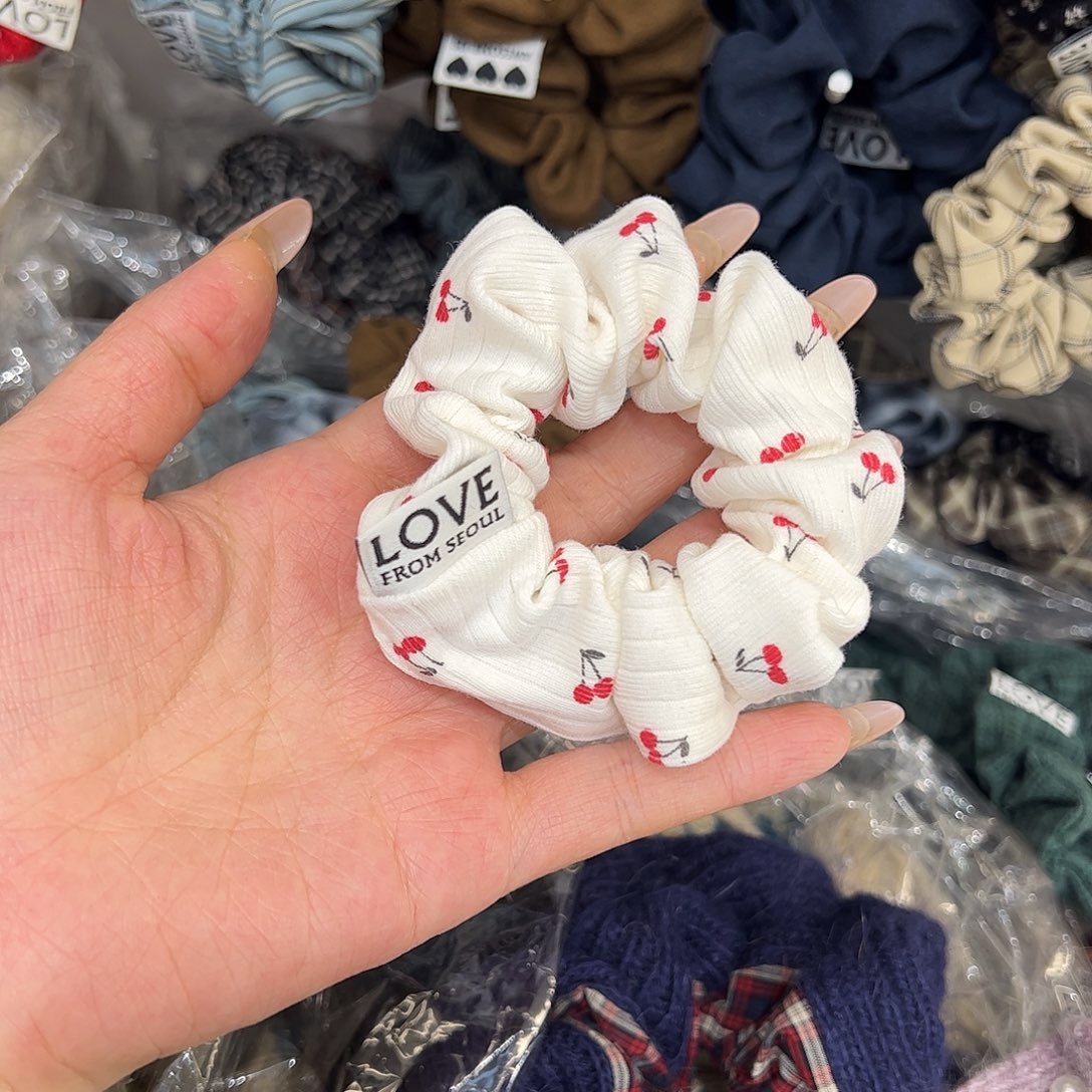 布艺非金属发圈发圈