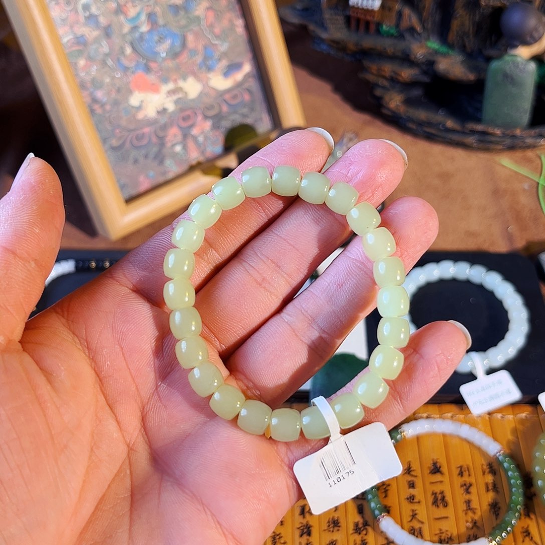 夜***雨和田玉未镶嵌手链