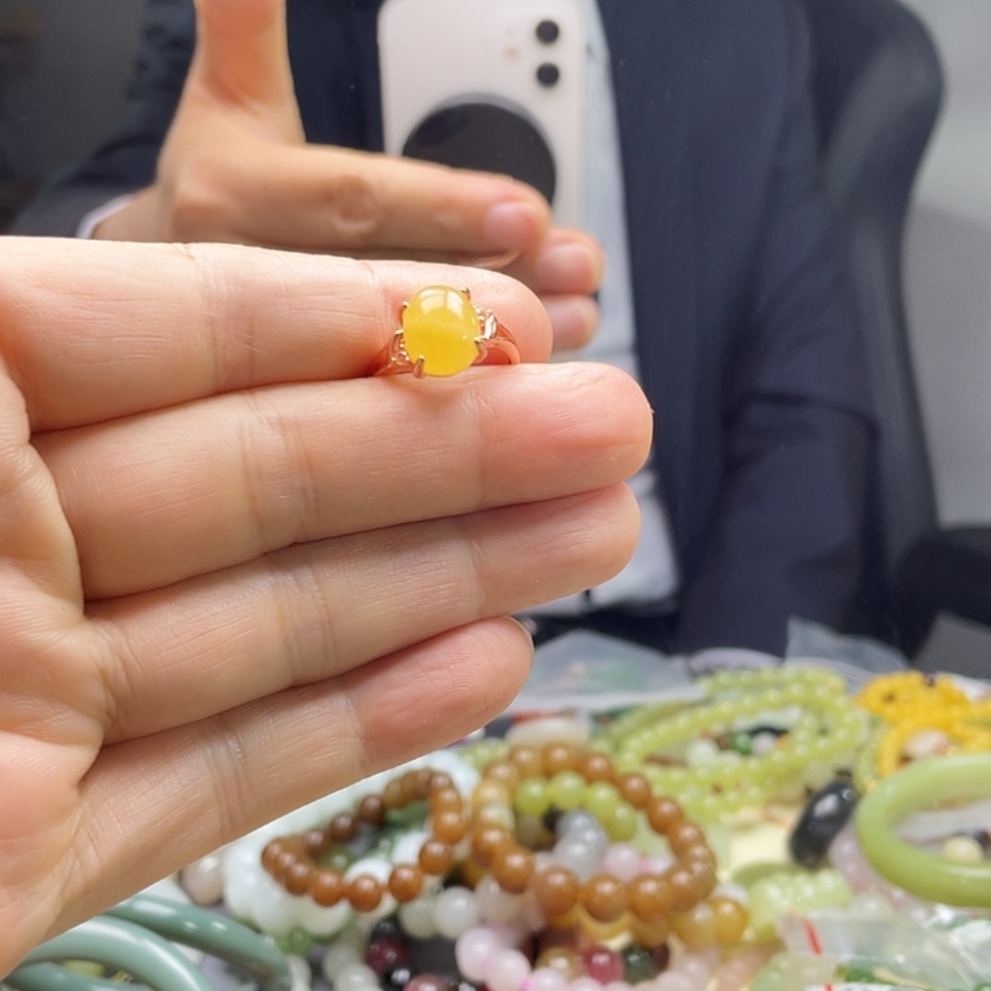 蜜蜡未镶嵌戒指蜜蜡