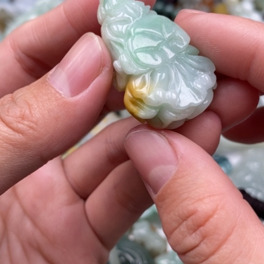 翡翠吊坠(不含链)铂Pt950镶嵌