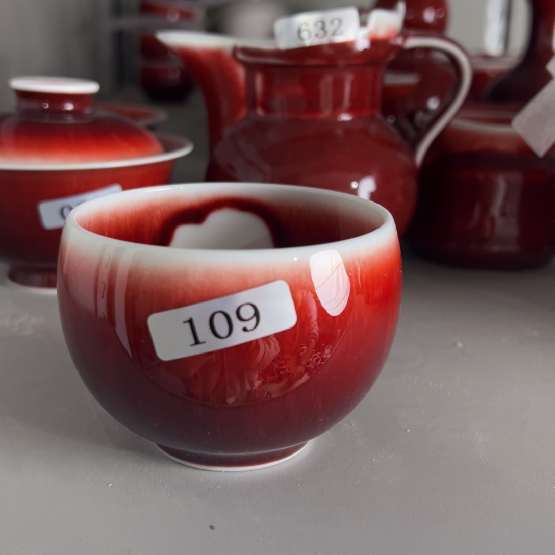 陶景德镇陶瓷郎红微瑕