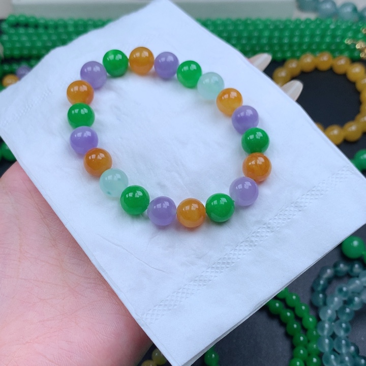 重***馆缅料卡10正阳绿手串