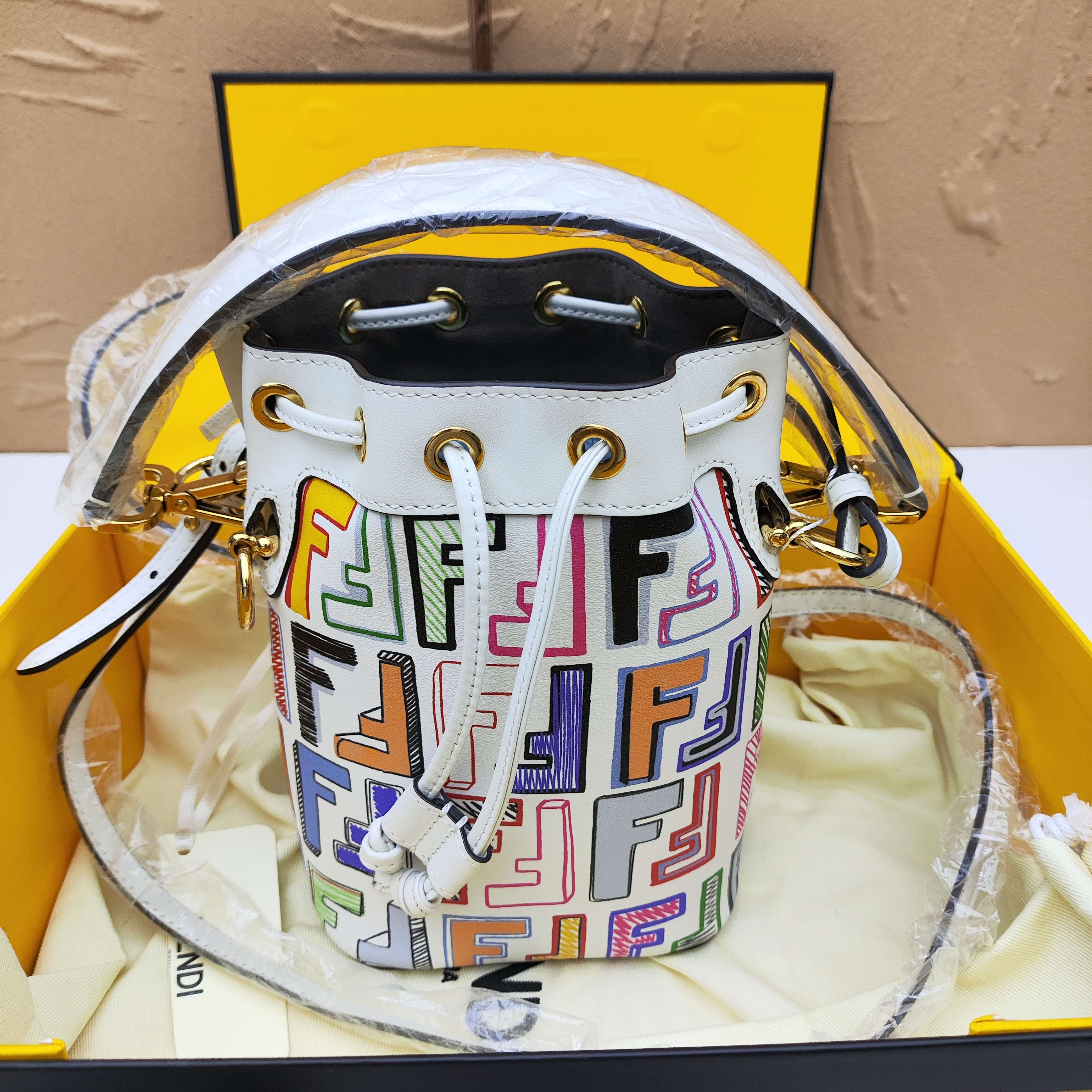 95新 FENDI/芬迪  /KIKI/单肩包/18565369