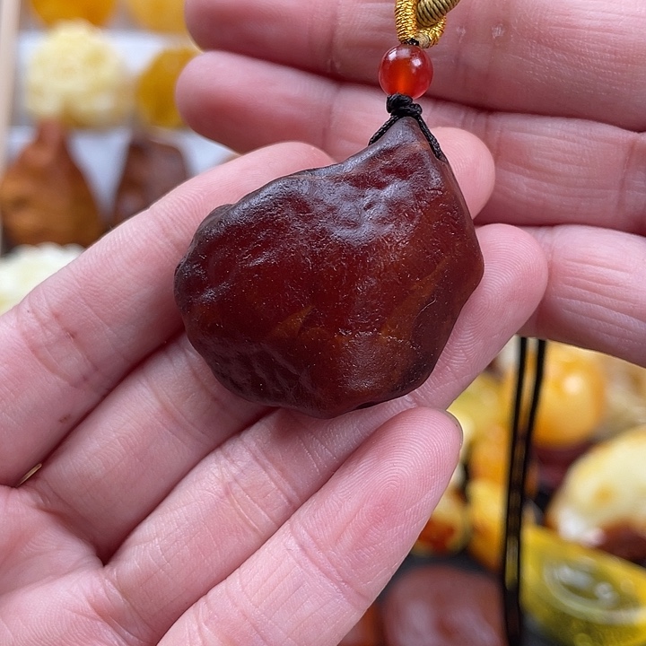 蜜蜡项链未镶嵌8.7克