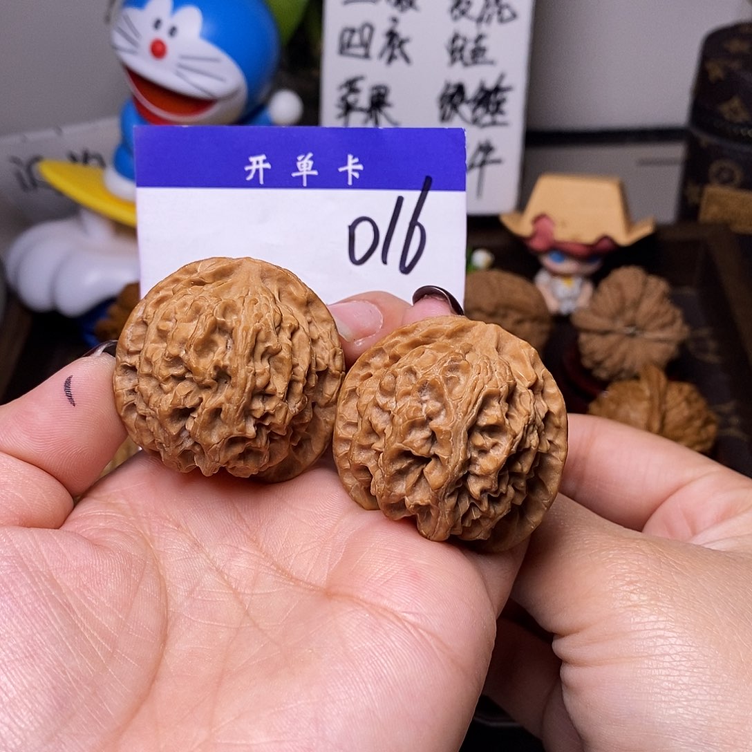 吊坠桃核文玩核桃苹果园40全品磕尖n