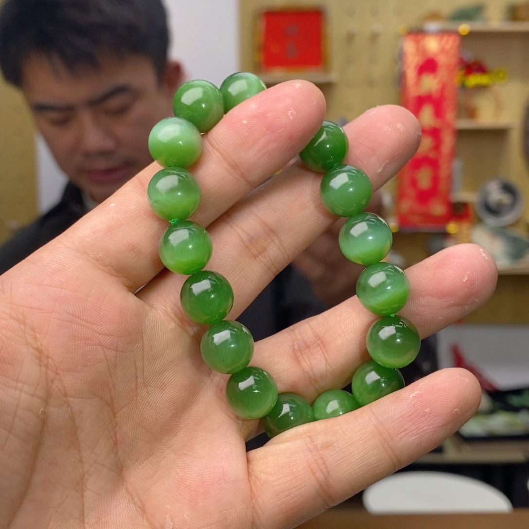 和田玉手链未镶嵌上**水