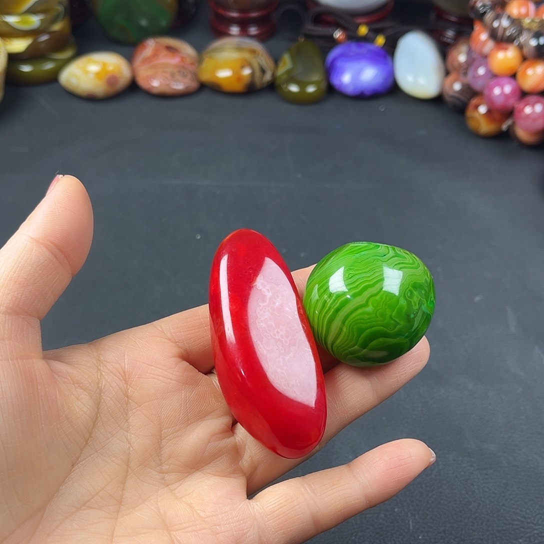 未镶嵌玛瑙/玉髓珠宝奇石奔**月