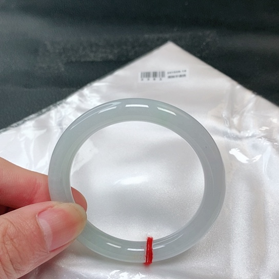 翡翠手镯未镶嵌11号