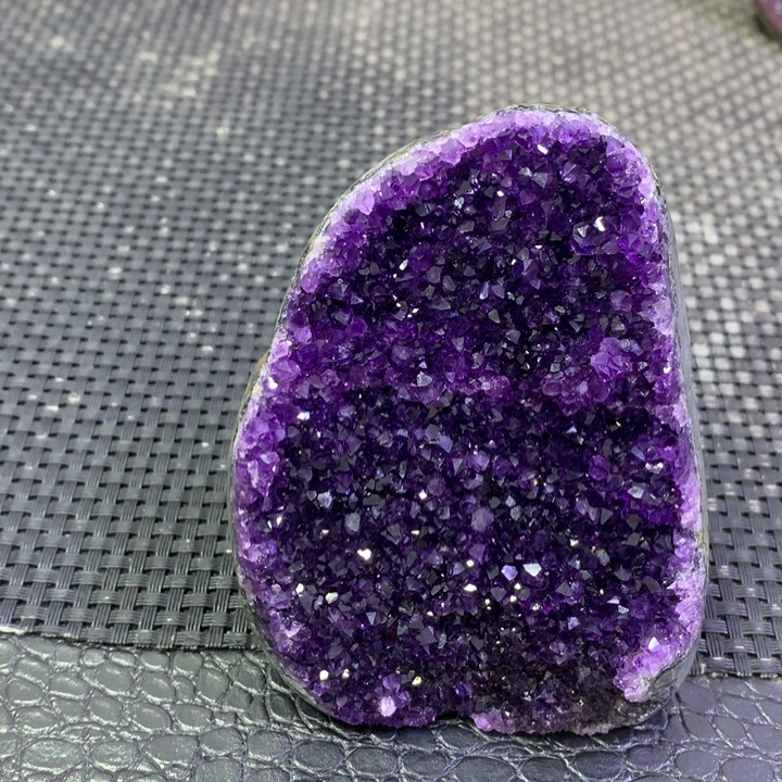 紫晶大型摆件（非配饰）未镶嵌无t
