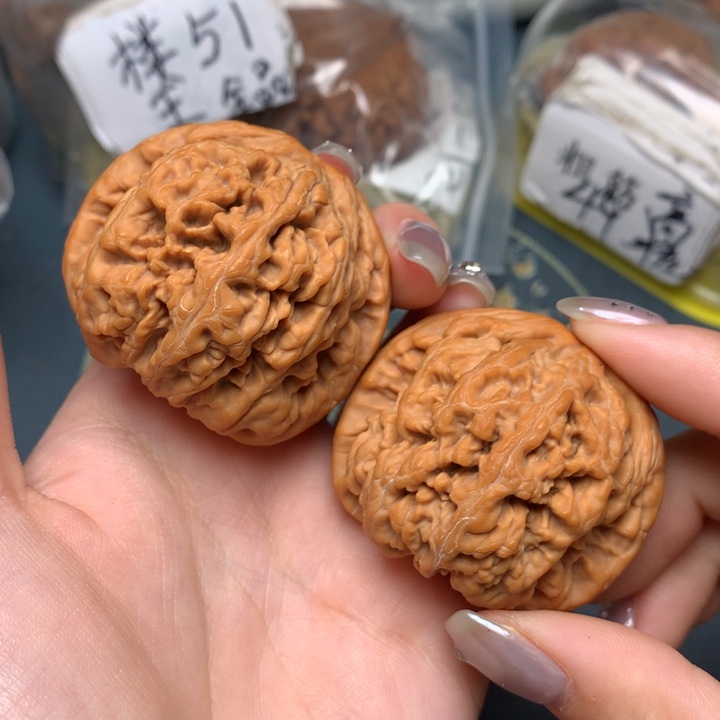 文玩核桃把件47-32350-0