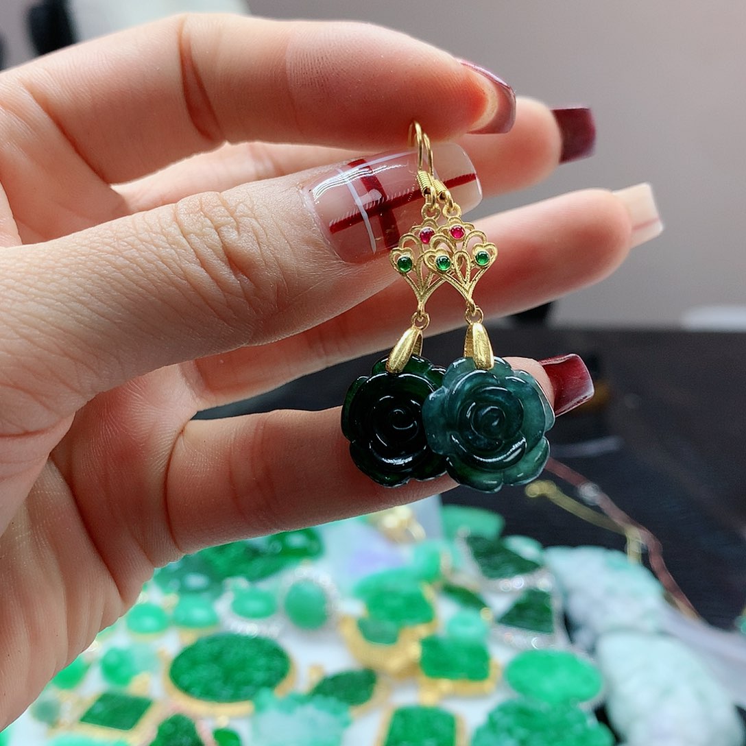 【闪购商品】翡翠耳饰未镶嵌，