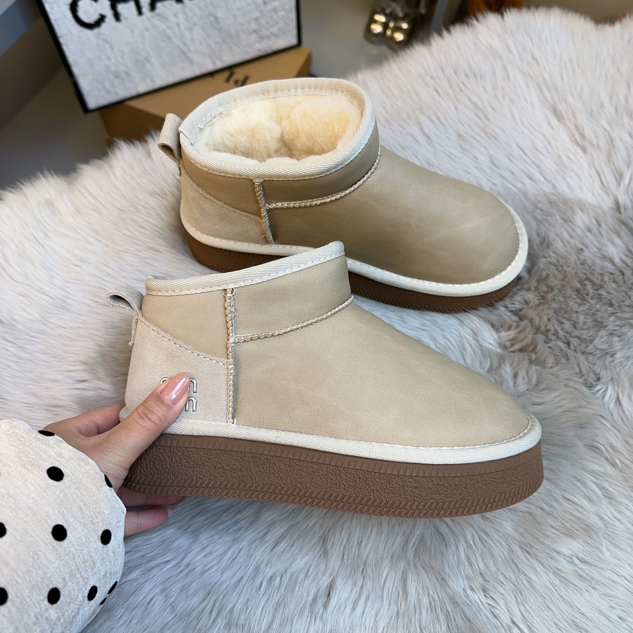 （年底清HUO） 皮面雪地靴保暖厚底好打理中青年少年雪地必备