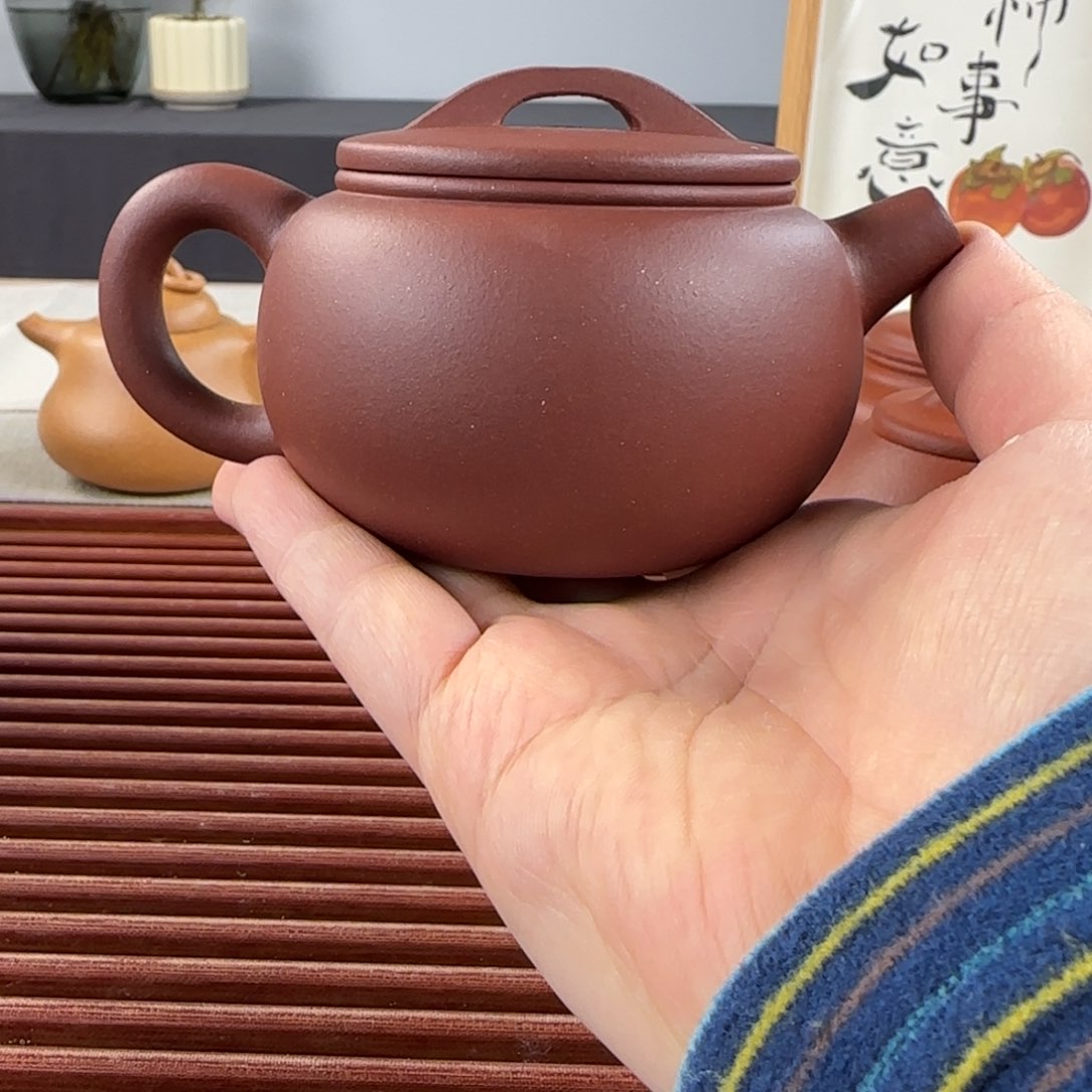 紫砂茶壶奉**财微瑕汉瓦