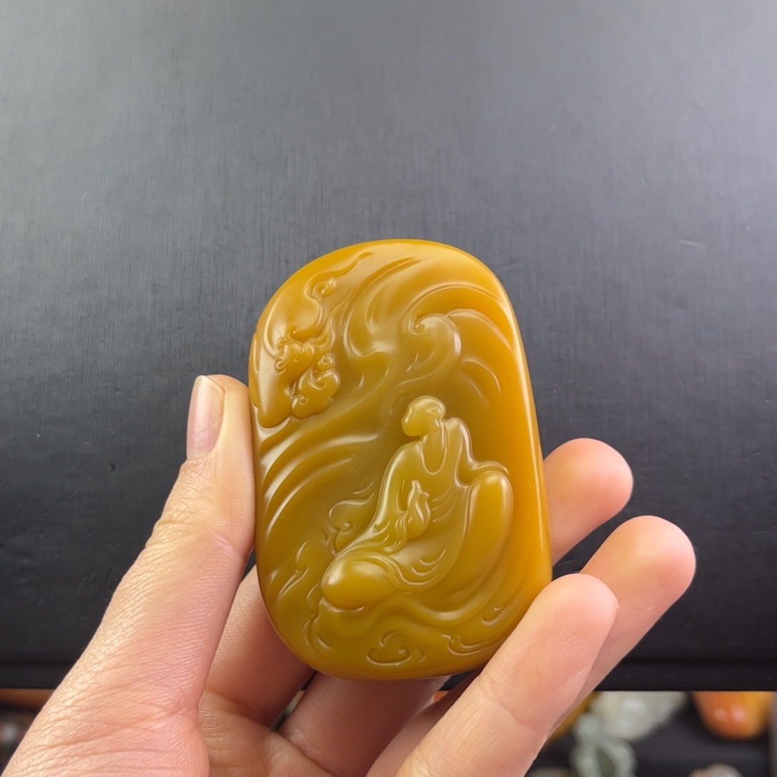 石英质玉黄蜡石挂件未镶嵌智*