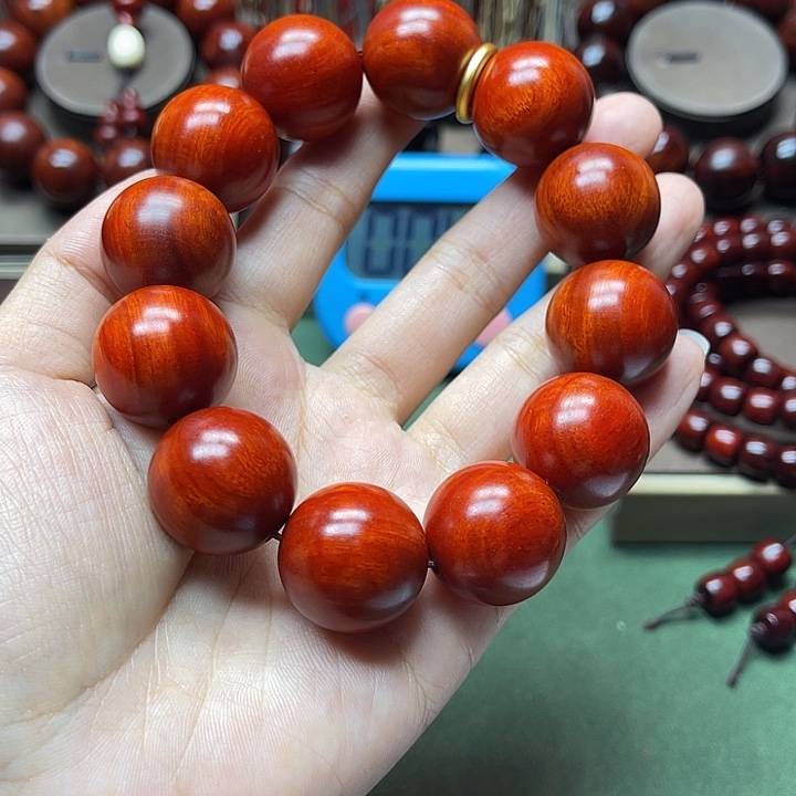 用***2木小叶紫檀手工艺