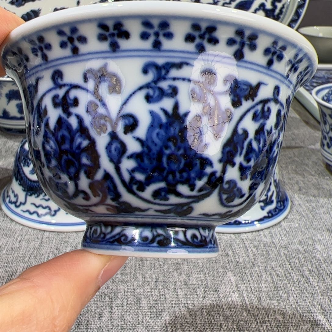 仿明永乐缠枝连压手杯