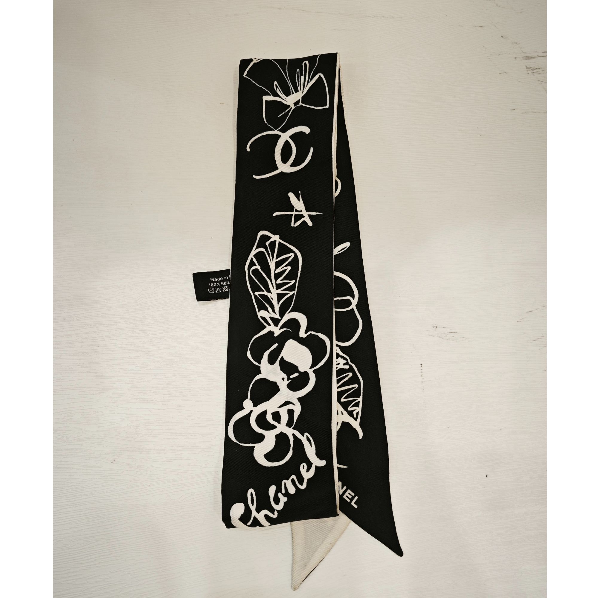 95新 Chanel/香奈儿 麦殿/丝巾112*6cm黑色/250817ZHZ9Q07