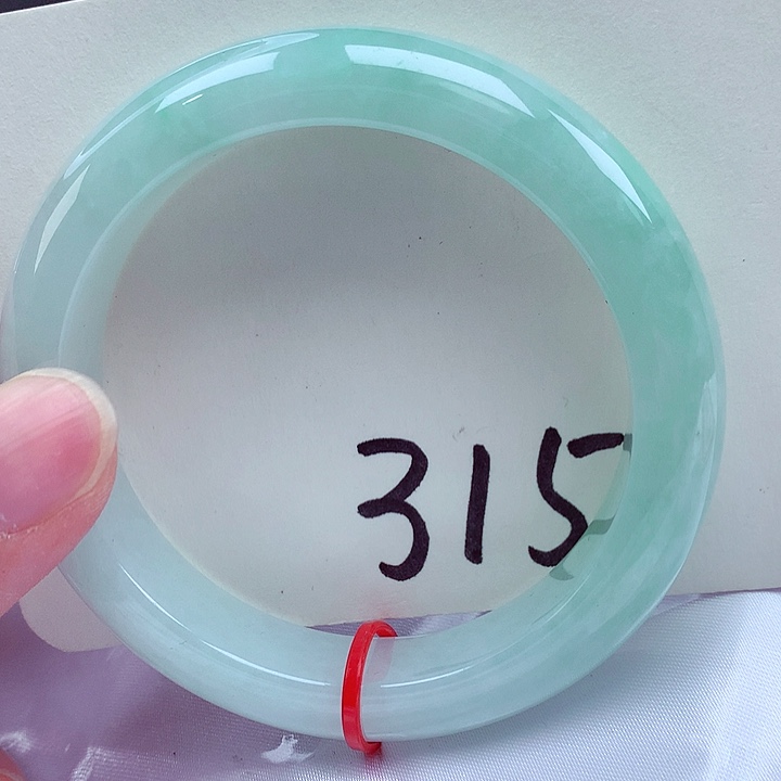 翡翠未镶嵌手镯翡翠