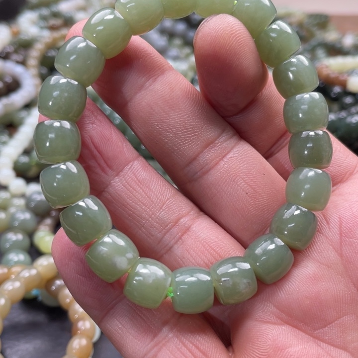 和田玉手链未镶嵌