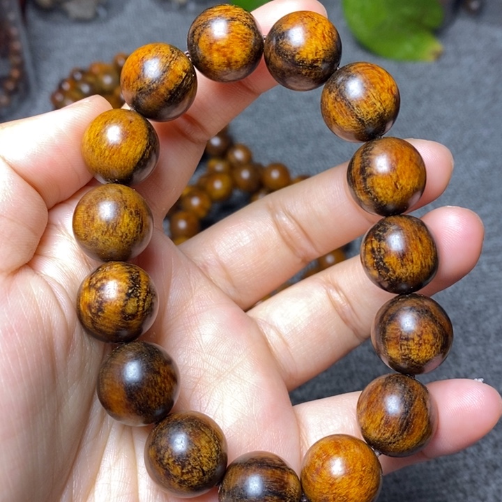 贡木手串印贡1.5圆珠
