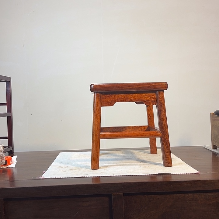 木君子凳富贵凳瑕疵