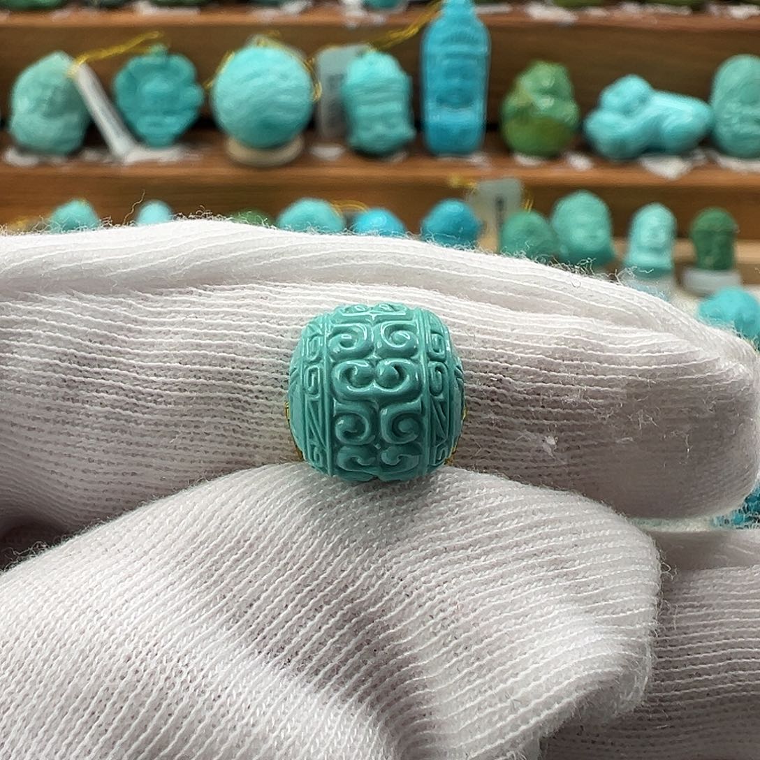 绿松石配饰未镶嵌