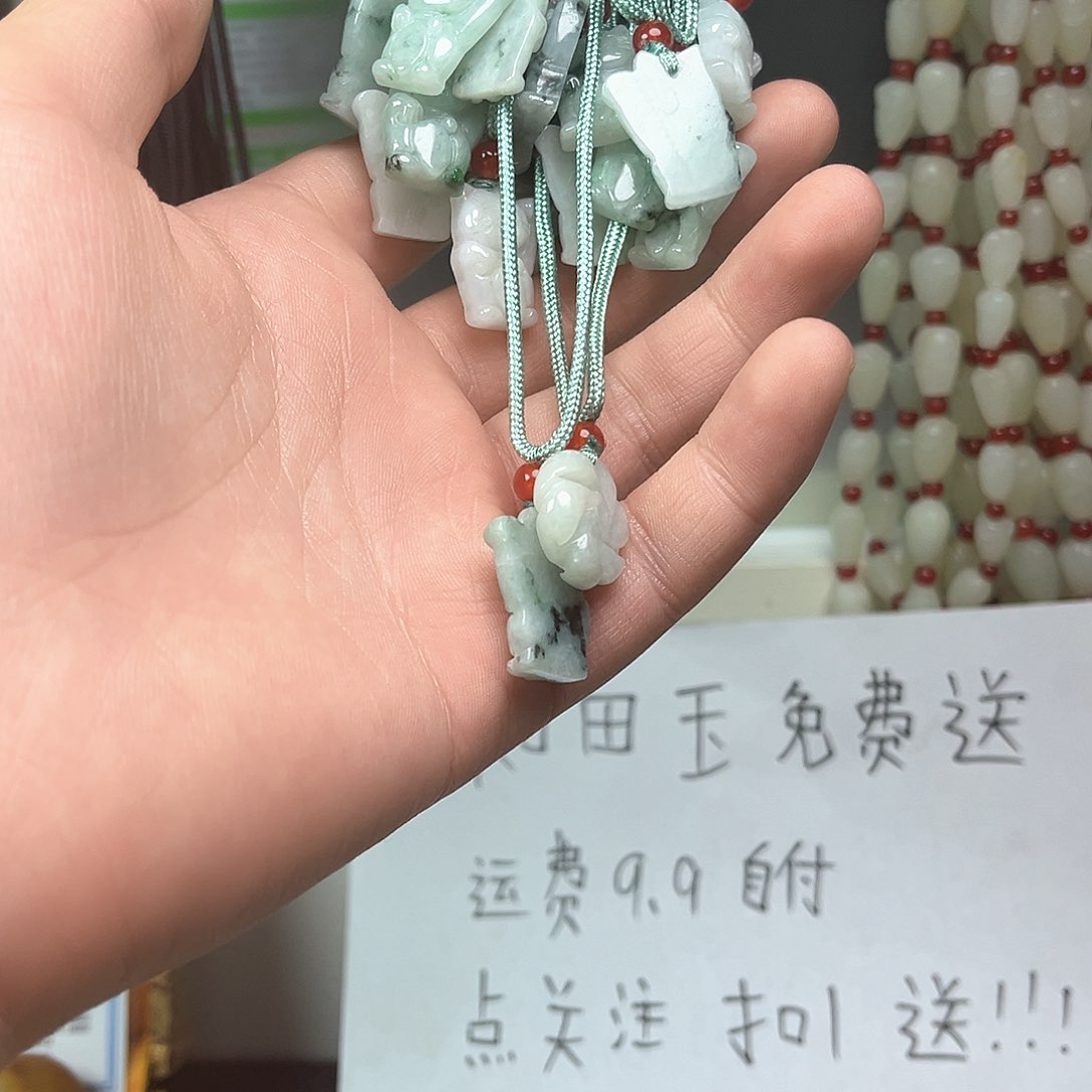 和田玉（糖玉）颈饰未镶嵌