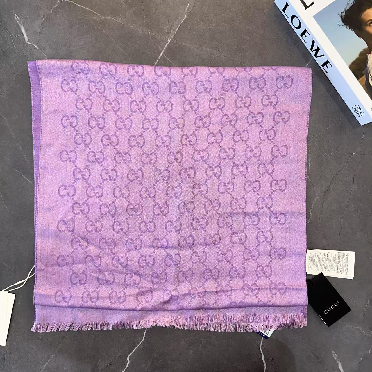 99新 GUCCI/古驰 葡萄籽奢潮/古驰紫色满印围巾/均中古时尚奢侈