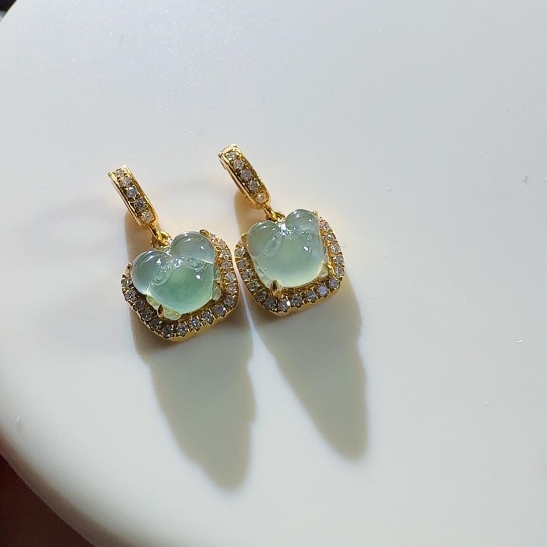 翡翠颈饰18K金镶嵌多样性发其一