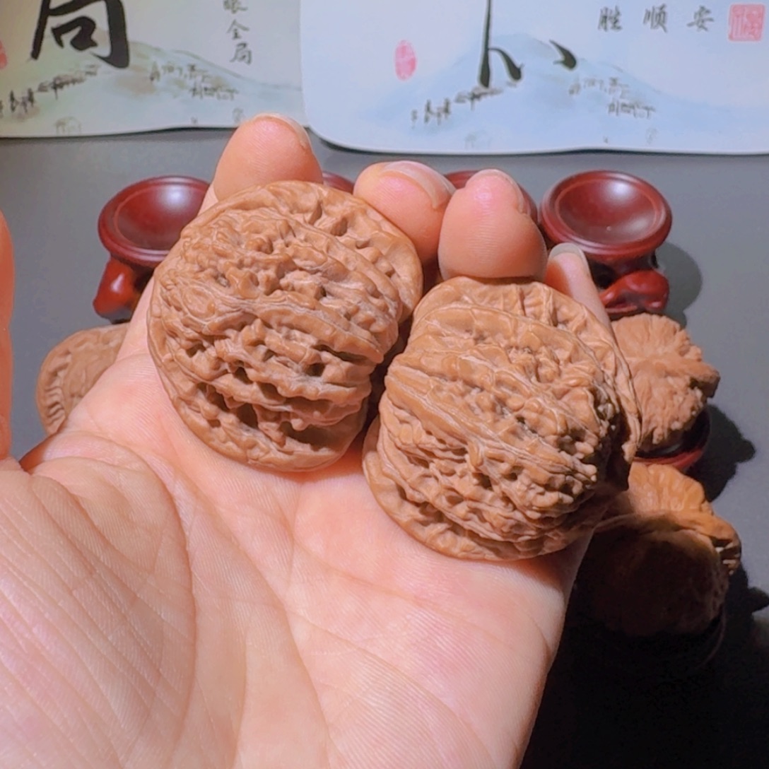 文玩核桃吊坠新年福利四座楼