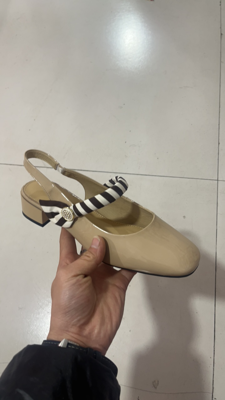 661255羊皮单鞋百搭