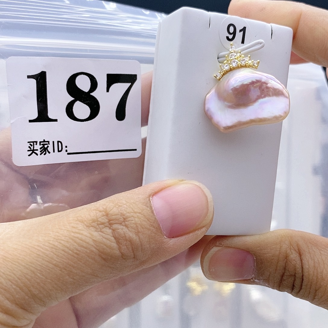 颈饰淡水珍珠钛钢