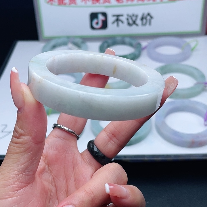 定制翡翠未镶嵌正圈g