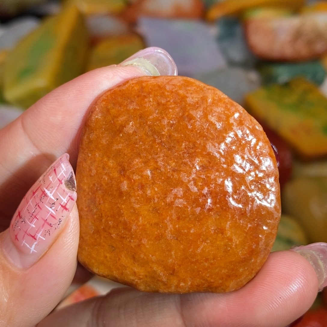 翡翠颈饰未镶嵌缅甸翡翠