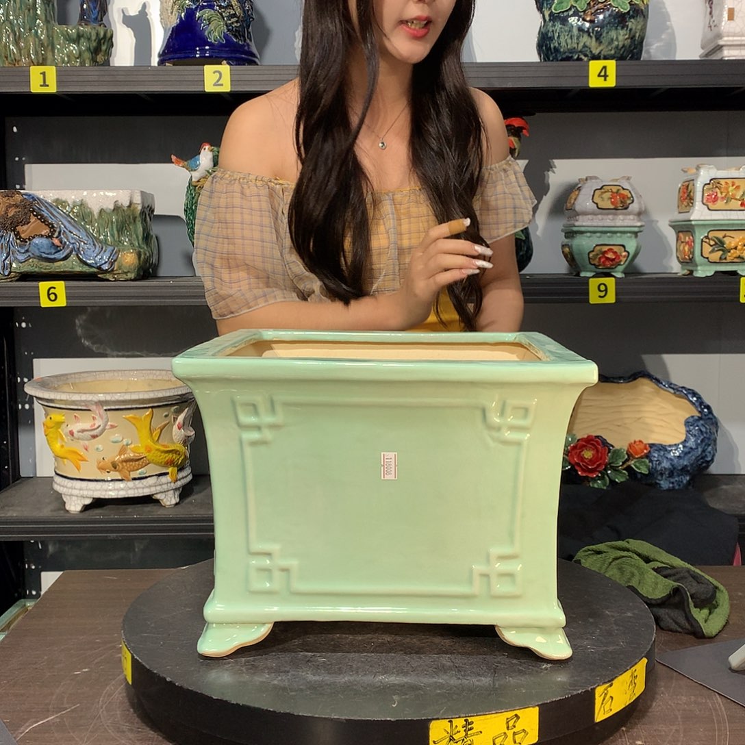 等***生高温烧制石湾盆花盆瑕疵