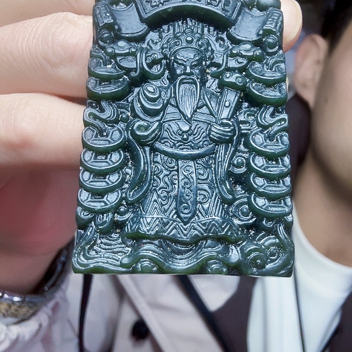 和田玉颈饰未镶嵌调****七