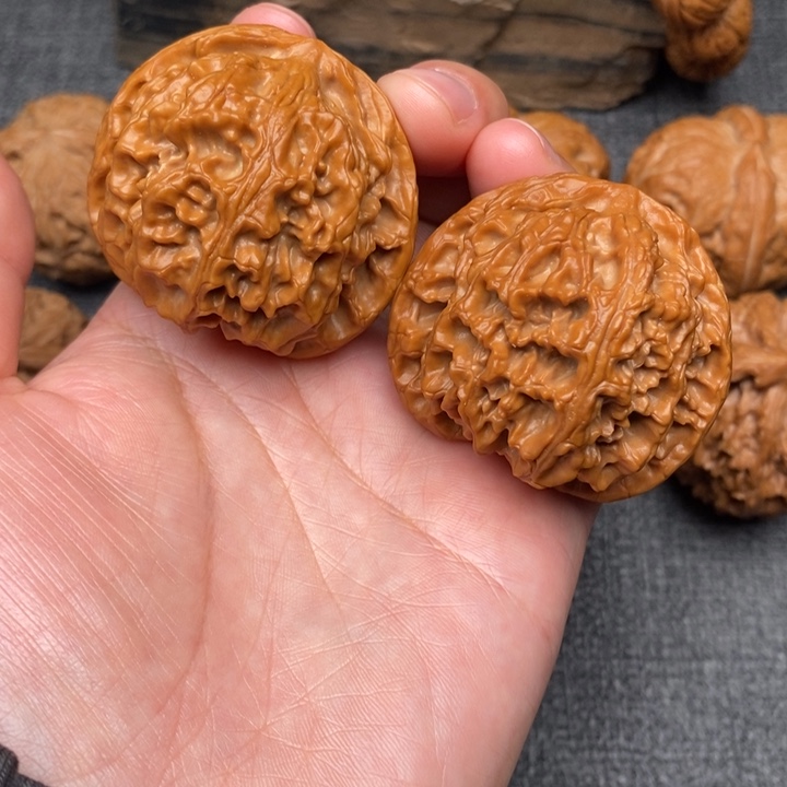 文玩核桃吊坠尺寸43苹果