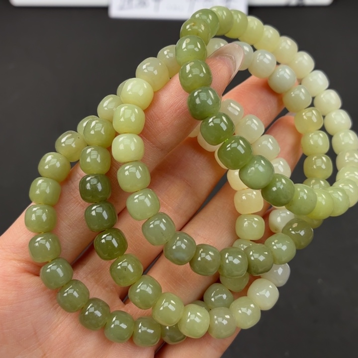 未镶嵌手镯和田玉卡7拍一发一多样性