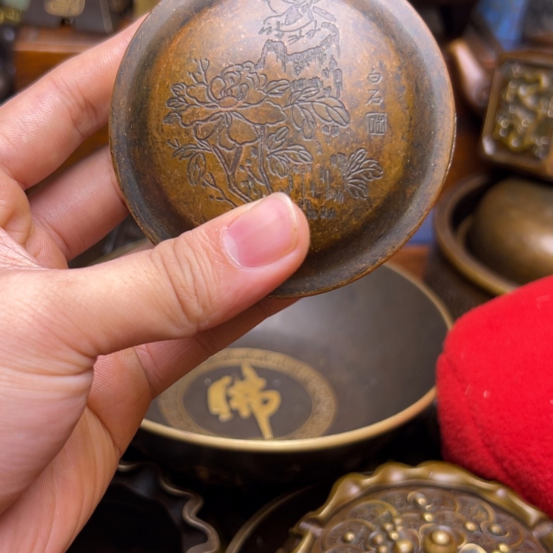 精美铜器，点击下单