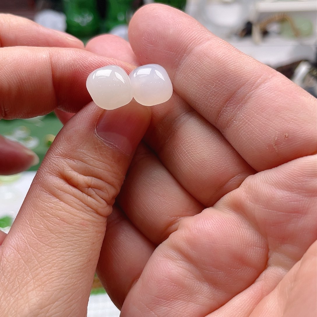 银S925镶嵌和田玉耳饰